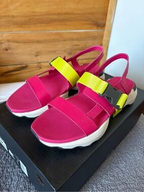 New Sorel Sandals